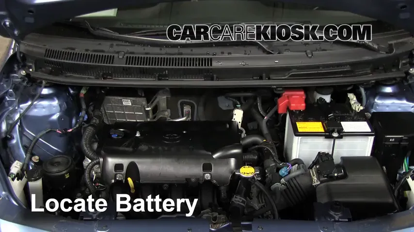 2011 Toyota Yaris 1.5L 4 Cyl. Sedan Batterie Début de saut